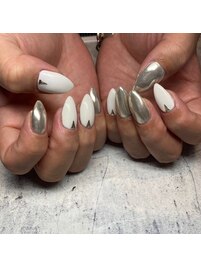 ワンカラーミラー[新宿/新宿駅]