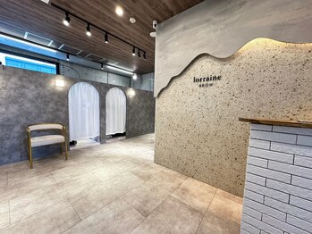 ロレインブロウ 立川店