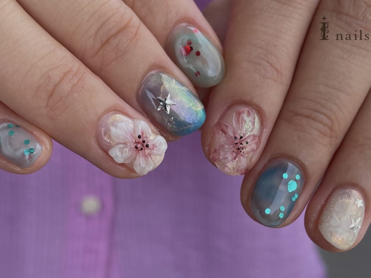 2026年冬トレンド】フラワー 3Dのネイルデザイン集｜人気順｜9ページ目