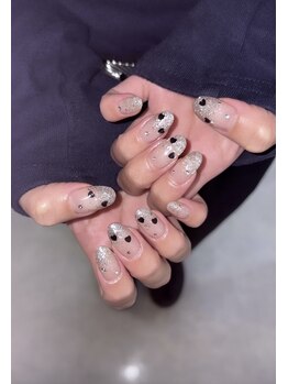 ピュアクオーレ(PURE CUORE)の写真/【パラジェル取り扱いサロン】シンプルオフィスネイルからアートデザインまで豊富に取り揃えております♪
