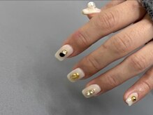 イビズ 新宿店(eviz)/大人ネイル