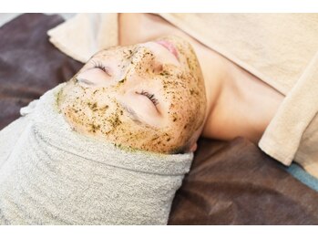 ワイシーハッチ(yc.hacci)/【REVIのハーブピーリング】