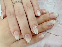 ディーネイル 四条烏丸(D-nail)/【春井】白グラ、ガラスフレンチ