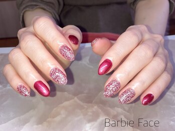 バービーフェイス 恵比寿(Barbie Face)/赤フラッシュネイル