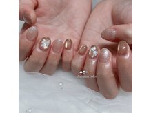 ラフ メニー(Laugh)/