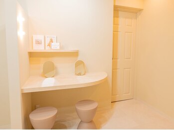 ニュイ 春日部(nuit)/半個室リクライニングソファー♪