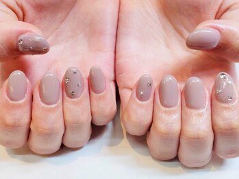 ビューティービースト フォー ネイルアンドアイラッシュ 松浜店(beauty:beast)/シンプル上品ネイル