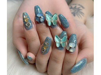 モモ(Momo)/フラッシュネイル