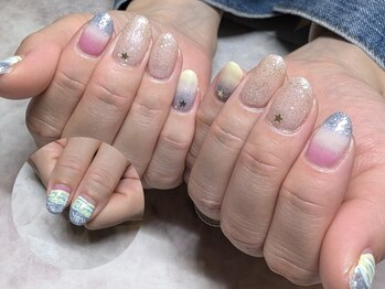 ヘアーアンドエステティック ヴェリス(hair&esthetic Velis)/LIVEネイル