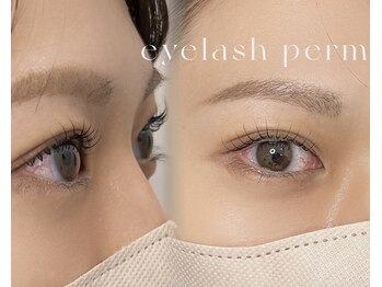 コンフィー(comfy)/まつ毛パーマ