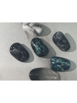 シンプル系（オフィス・日常）が得意