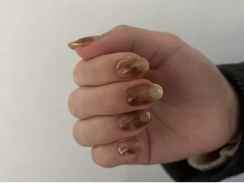 イロ(iro.)の写真/円山公園駅3分。ネイルデビューにおすすめ。丁寧なケアと提案力で理想の指先へ。ご新規様は付替オフ無料