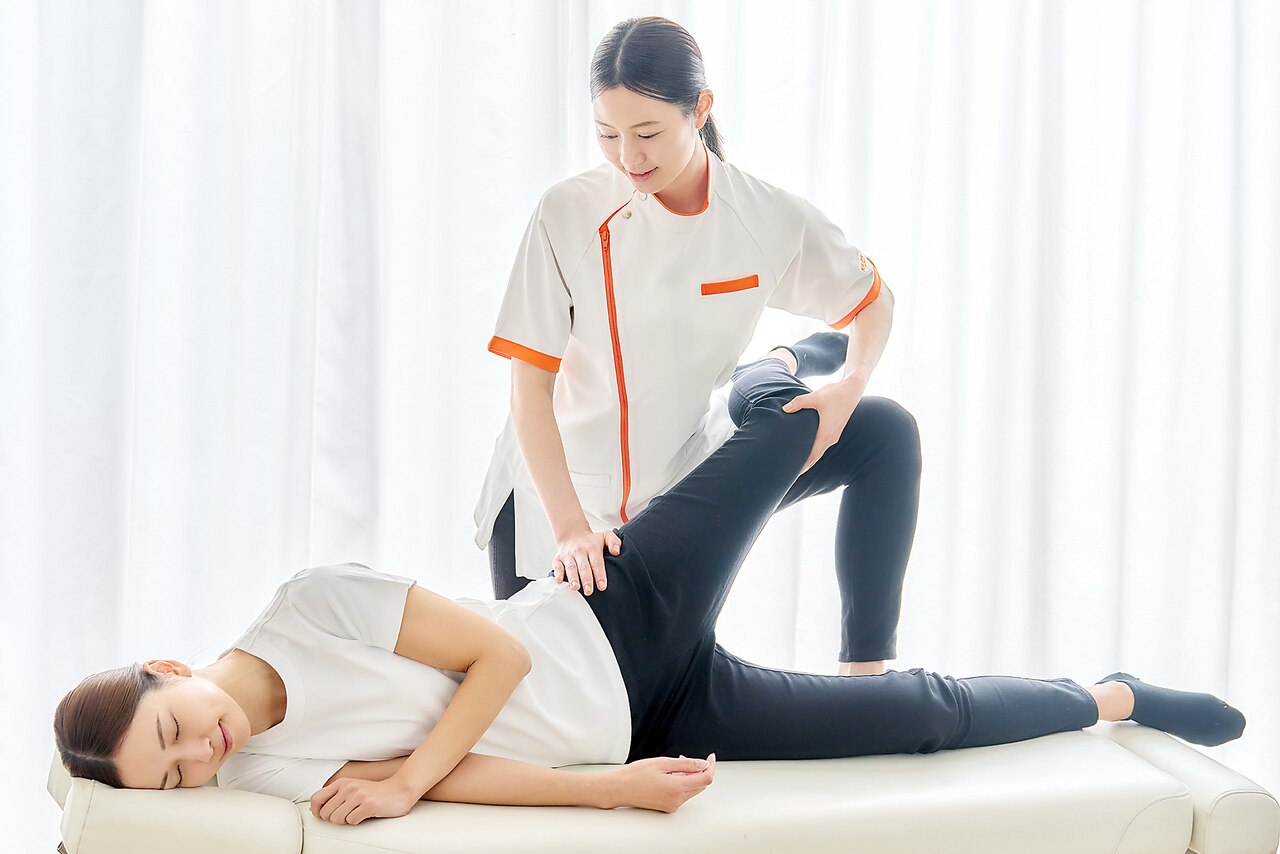 【平祝日】★腰・脚 集中ケア★座り・立ちでのつらさに　《整体60分 3300円》