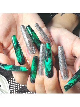 爪ソウシャイン(爪 SO SHINE)/