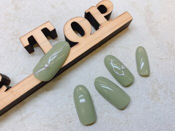 *スタイリッシュカーキ