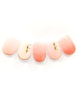 プチネイル安气子 日比谷シャンテ店/