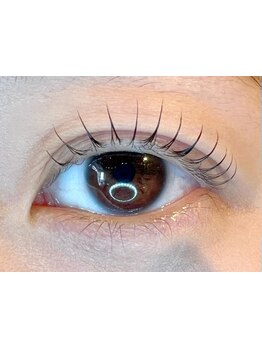 ナチュラル上品な目元にしたい