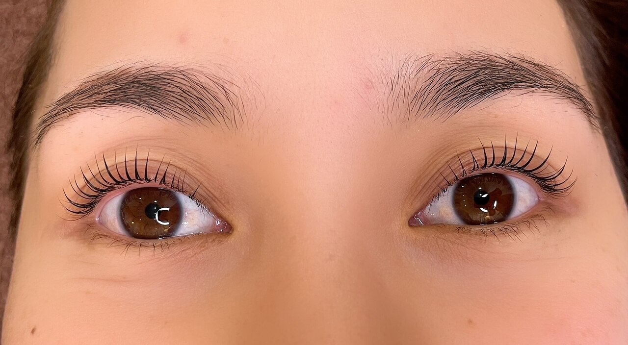 【まつ毛パーマ】ドライマッサージ付き。特別価格 \5580→\4980