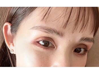 クラージュ(Courage)の写真/《新世代アイブロウケア》ハリウッドブロウリフトで男性も女性も自然に垢抜け☆眉毛を整えて清潔感もUP!!