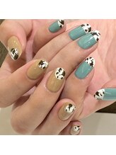 グラマラス プレジール 中野店(glamourous plaisir)/アシンメトリーネイル