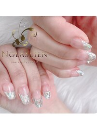 ガラスネイル　フレンチネイル