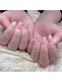 リッシュ トロワ(RICHE trois)/ちゅるんピンクワンカラーネイル