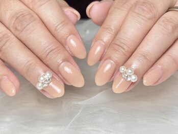 トラストネイル 佐野店(TRUST Nail)/パールビジューデザイン♪