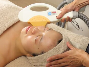 シロ(46 SIRO)/毛穴/たるみ改善/小顔ケア