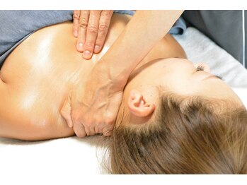 エステティックサロン グリーンアイ 浦和店(green.i)/ララピール/小顔/たるみ/毛穴