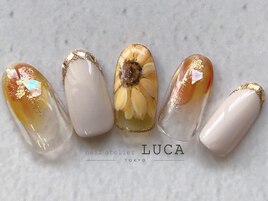 O-14 大人可愛い向日葵ネイル