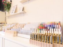 ゴテかわ(GOTE KAWA)の雰囲気(カラー1000色とパーツ5000種で、理想の世界観を細部まで再現。)