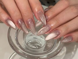 マグネット×ロングネイル