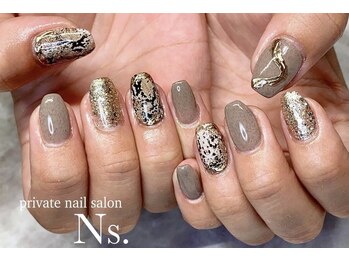 エヌエス ネイルアンドアイブロウ(Ns)/パイソンネイル♪