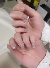 サムズアップネイル(thumbs up nail)/パーツとパールは別料金