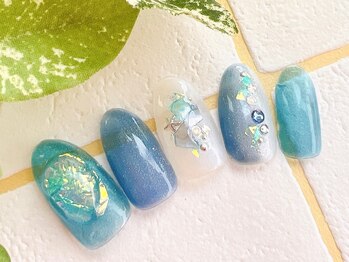 アミネイルズ(AmiNails)/マグネットフィルムネイル♪