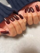 ネイルユー(Nail Yu)/色味の深い茶色ボルドー