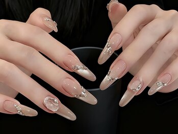 サロン ド ミニュイ(Salon de Minuit)/大人シンプルネイル