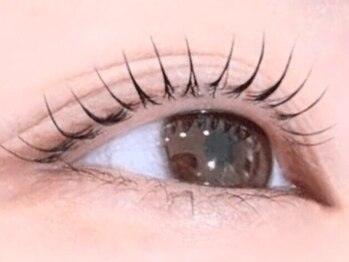 シーズ(SEES)の写真/仕上げのコーティング&アイシャンプー付き!まつ毛を労わりながら、朝のメイク時間を短縮する美カール。