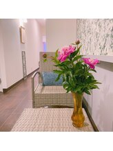 リリーアンドピオニー(Lily＆Peony)/待合室