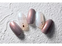 バブル シュガー バイ ネイルクローネ(bublle sugar by.nail crone)/お花ホロネイル