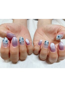 手描きアートが得意なサロン