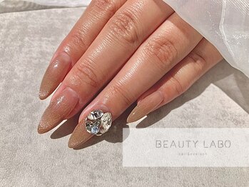 ビューティラボ 大日店(Beauty labo)の写真/イベント前の長さだしはもちろん、乾燥による割れや爪の形を綺麗に見せたい方にも★長さのチョイスも可能！