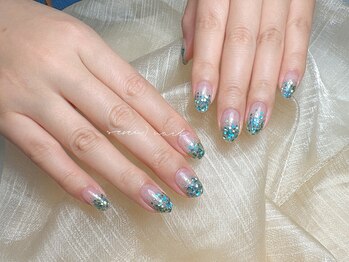 ケーセブン(K’seven7)/ラメグラデーションネイル