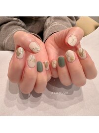 うねうねネイル