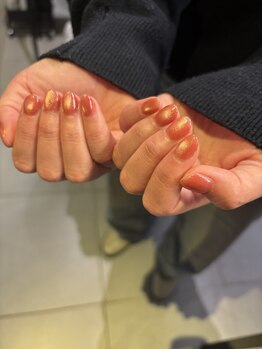 エス(es)/マグネットネイル