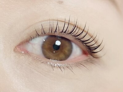 まつ毛のご予約はEyelashsalon Rond で検索してください☆