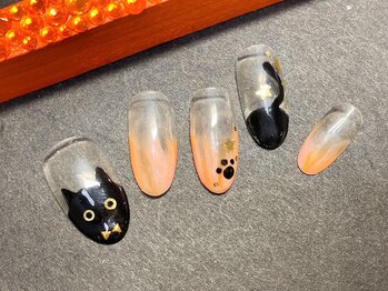 クイーンビー(QUEEN BEE)/ハロウィンネイル