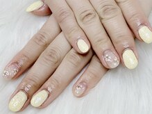 トイネイル(toinail)/小花がポイント◎