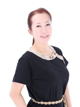 バリニーズサロンヘレン(HELEN) 笈川 治子