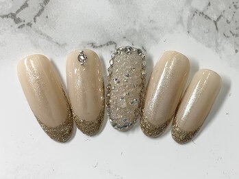 ラリュールネイル(L'Allure nail)/パールミラーラメフレンチ¥8200